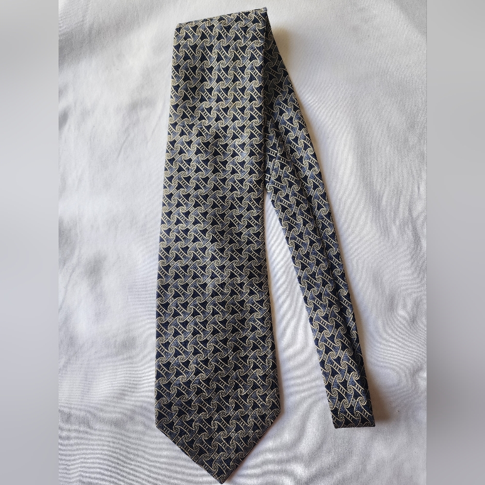 Davud Lawrence Necktie, Men's Blue Pattern Formal Silk Tie 57" X 3.5"